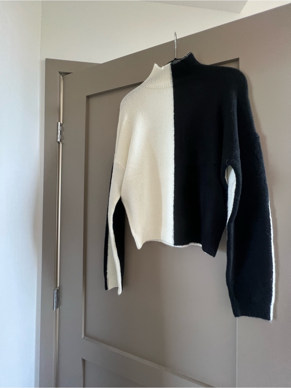 Missguided Black & White Split Turtleneck Sweater